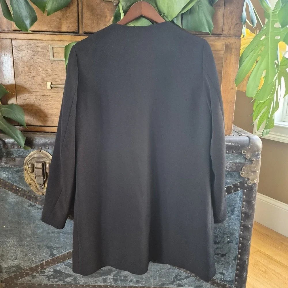 H&M this black